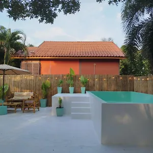 luana-villas.koh-lantahotels.net/